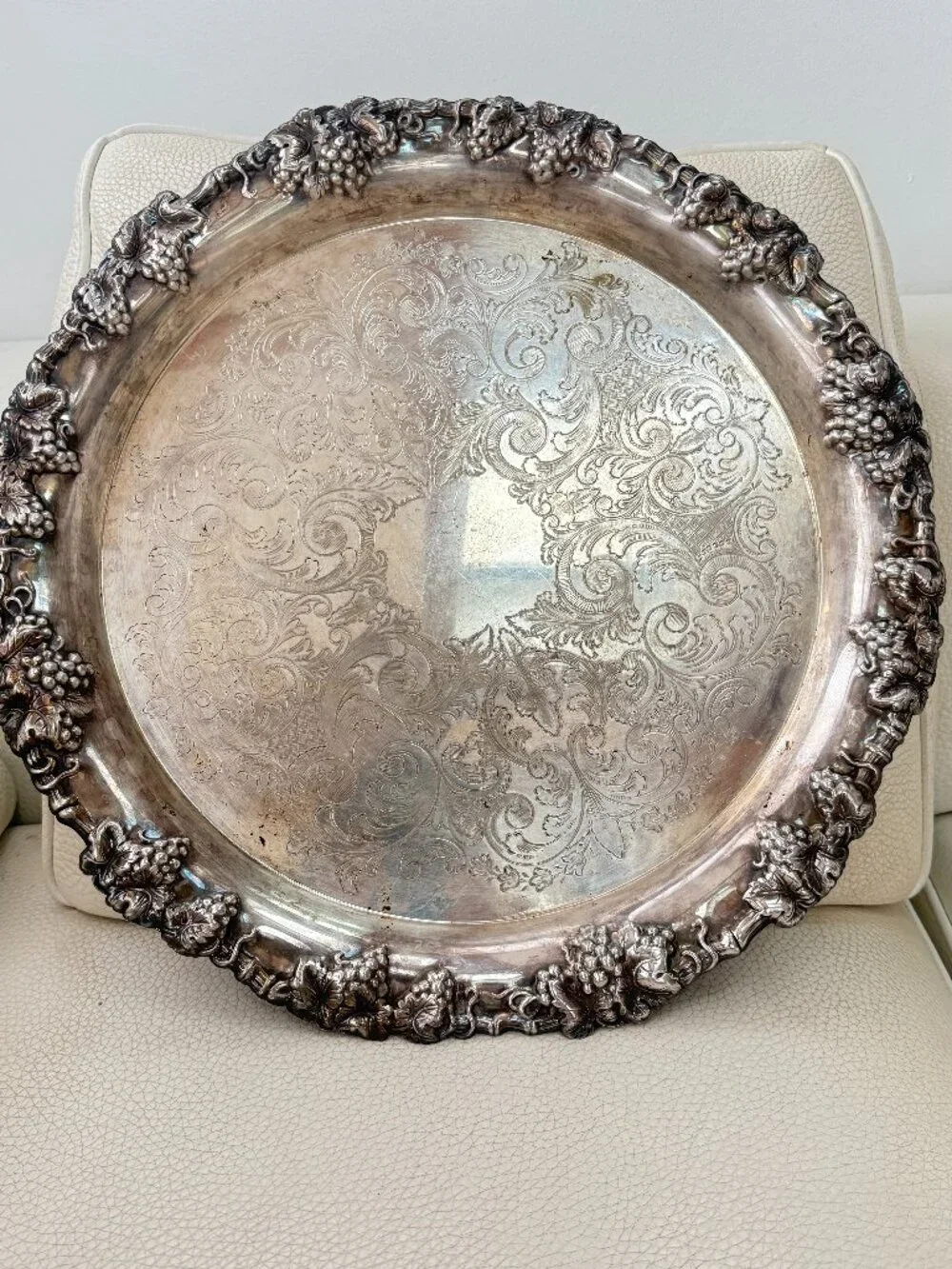 VINTAGE SILVER PLATED LARGE 17.5